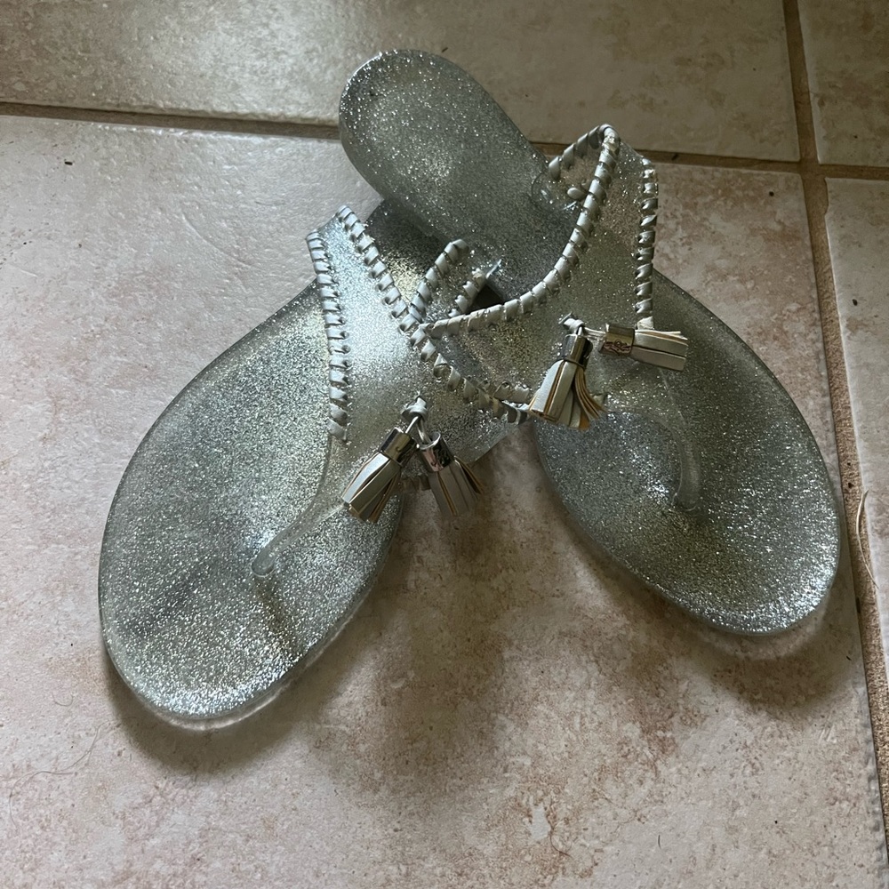 JACK ROGERS Womens Alana Tassel Jelly Flip Flop Sandals Silver Glitter Size 7